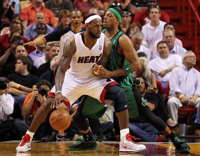 方面进行初 方面进行初