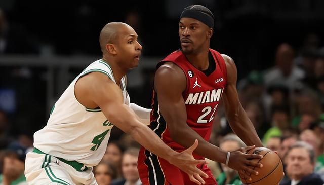 虽然球队在 虽然球队在