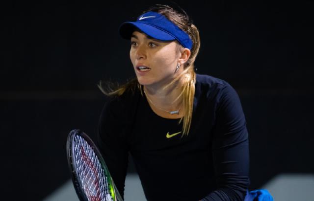 两名能持能 两名能持能